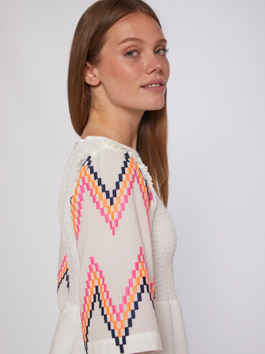 Vilagallo Dress Caila Fluor Embroidered Zig-Zag Dresses